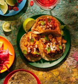 tacos de pina y cerdo cerdo